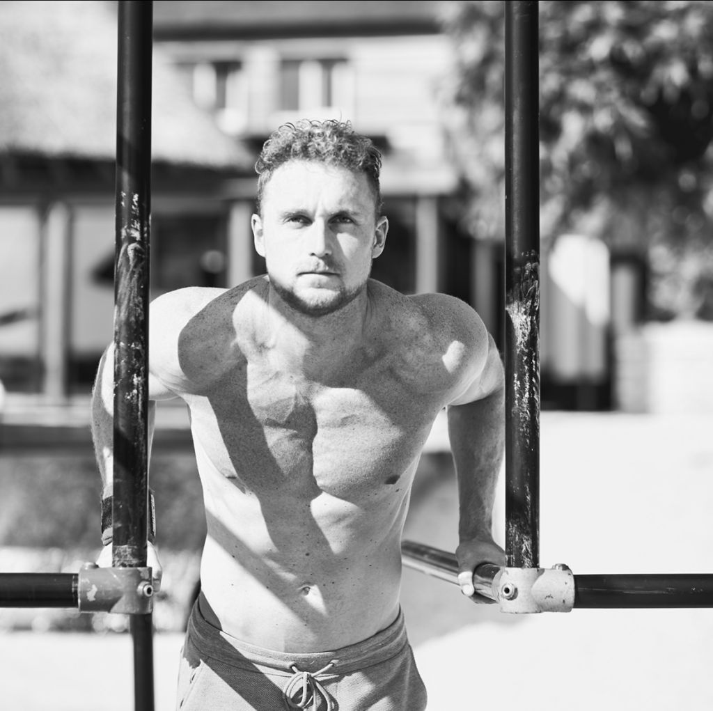 Dips calisthenics Dips calisthenics